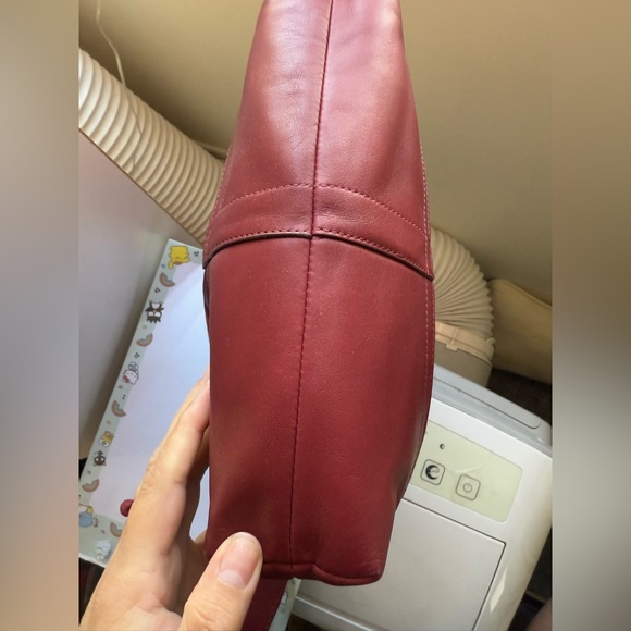 Coach Burgundy Signature Cs Canvas Silver Chain Shoulder Women's Bag - Picture 6 of 10